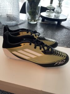 Adidas F50 Messi St 9(UK),43/1/2(Fr)